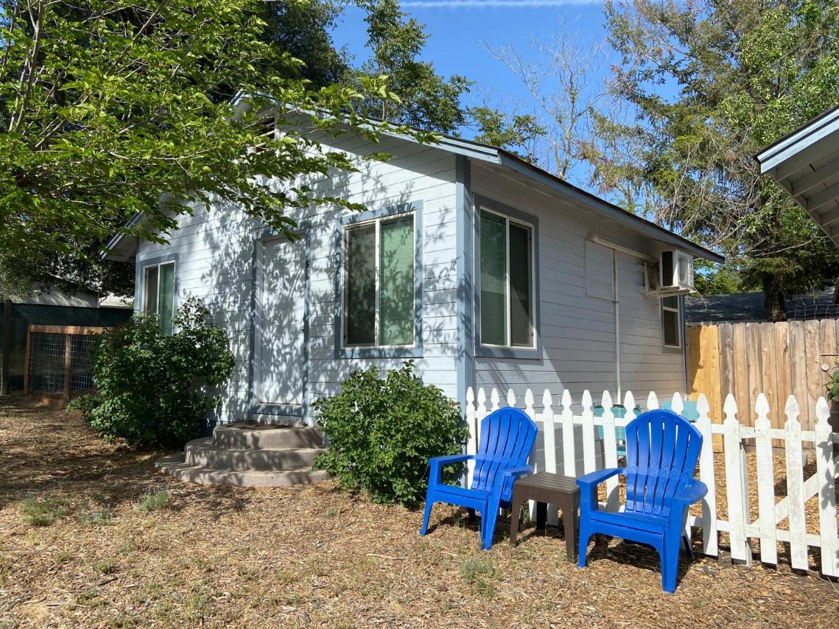 Clearlake Cabins ภายนอก รูปภาพ